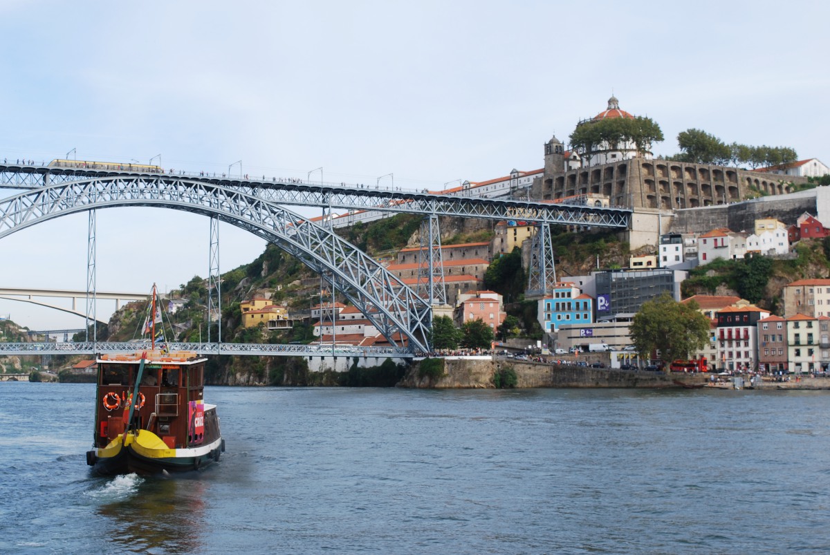 porto luis bridge