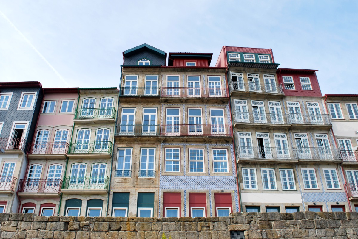 porto-riverside-houses