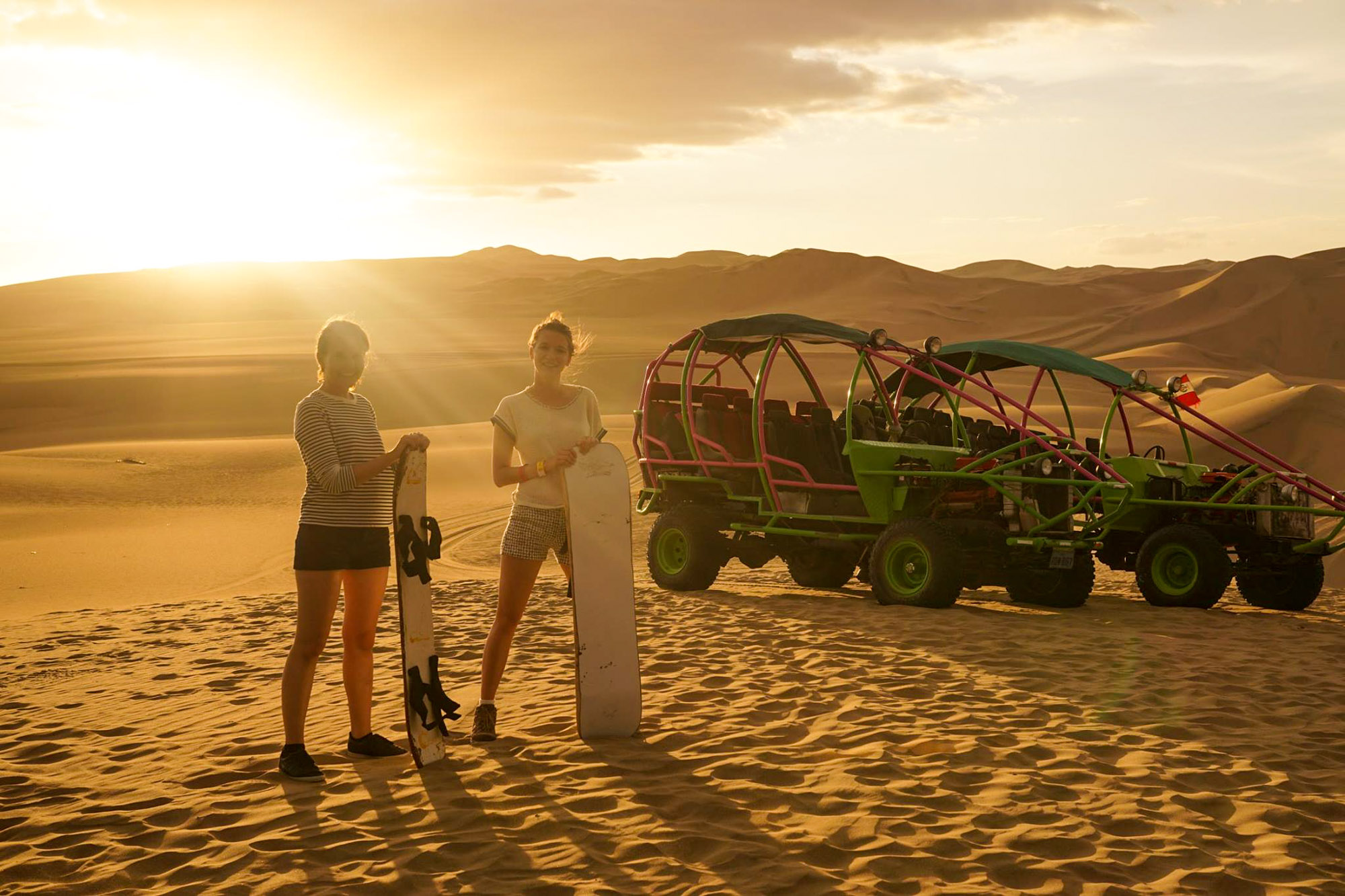 sandboarding peru